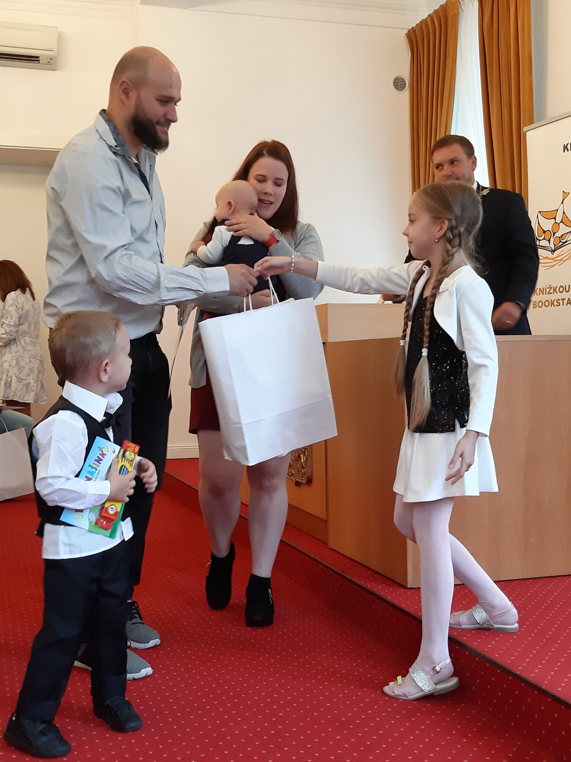 Vítání občánků na radnici v Mariánských Horách